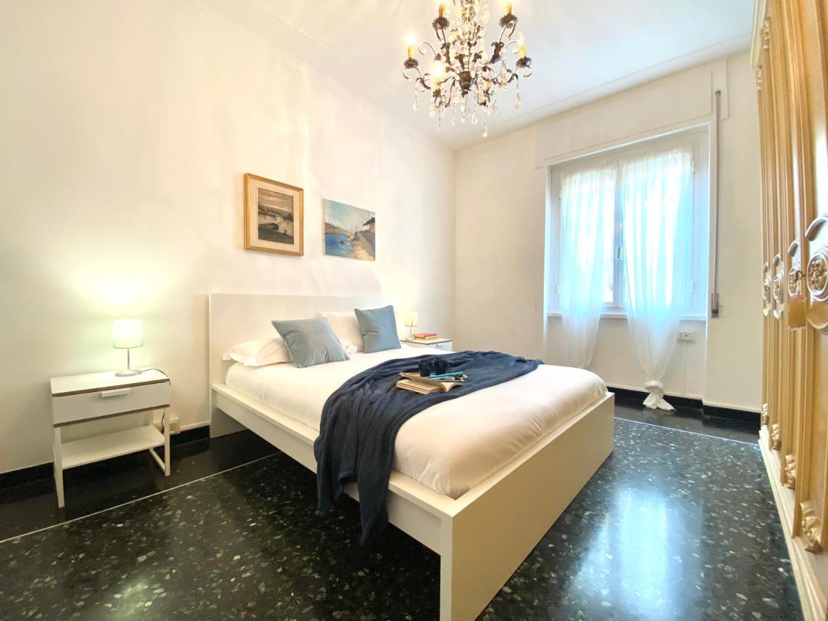Casaviva- Ampio Appartamento Nei Vicoli Di Genova ภายนอก รูปภาพ