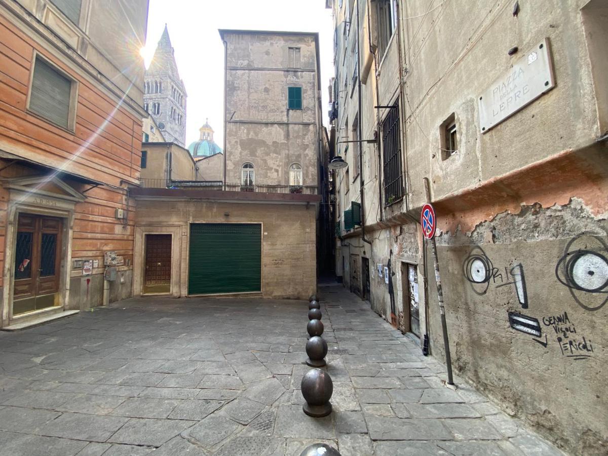 Casaviva- Ampio Appartamento Nei Vicoli Di Genova ภายนอก รูปภาพ